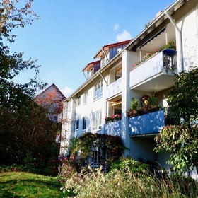 Vermietete 3-Raum-Dachgeschosswohnung mit Dachterrasse und Stellplatz in Dresden Niedersedlitz!
