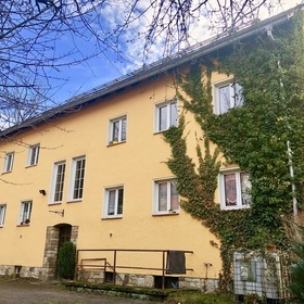 Dreifamilienhaus mit Ausbaupotenzial in Pirna - Eigennutzung oder Kapitalanlage - alles ist möglich!