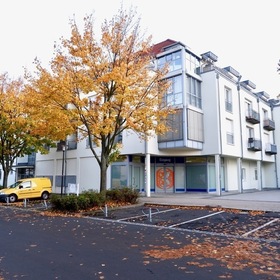 Vermietete 1-Raumwohnung mit EBK, TG-Stellplatz und Südterrasse in Dresden Strehlen!