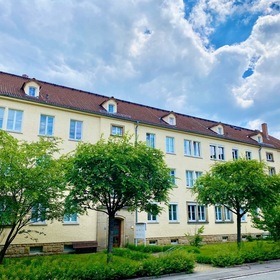 Erstbezug nach Modernisierung! Bezugsfreie, stilvolle, zentrumsnahe 2-Raumwohnung in Pirna!