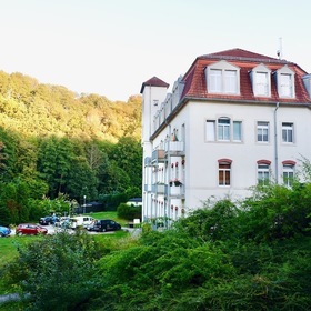 Vermietetes naturnah gelegenes Apartment! Direkte Nähe zur Bavaria Klinik!