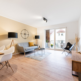 Ein Wohntraum! Exklusive, bezugsfreie Wohnung - 2020 komplett modernisiert!