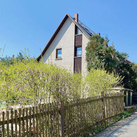 Hübsches Einfamilienhaus inkl. Bauland in toller naturnaher Lage!