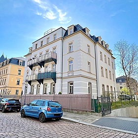 Gut vermietete Terrassenwohnung im schönen Löbtau! EBK und sehr gepflegt!