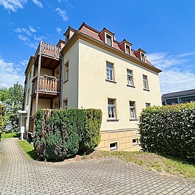 Vermietete 3-Zimmer-Wohnung! Balkon! Garage!!