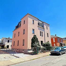 Viel Potenzial - Mehrfamilienhaus mit Hinterhaus!