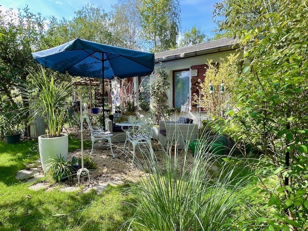 Pacht - Gartenhaus mit Terrasse