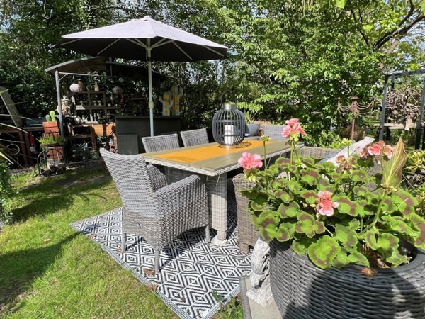 Sitzecke mit Bar