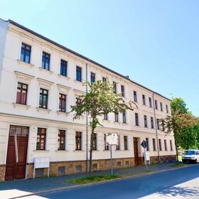2 Mehrfamilienhäuser + Ausbaupotenzial! Voll vermietet! Potenzial! Denkmalschutz!