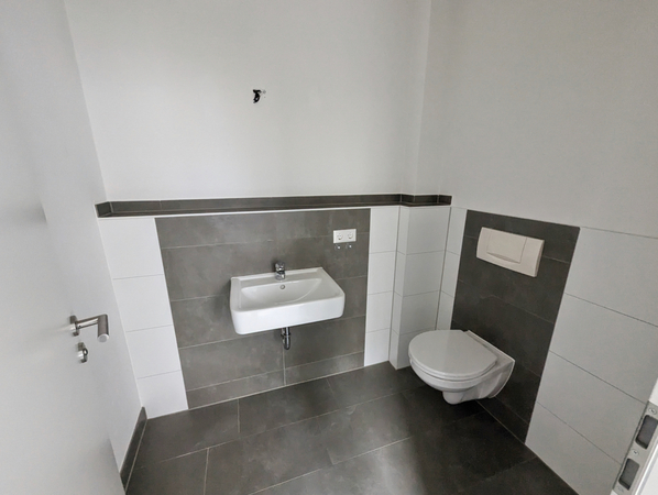 Gäste-WC EG Hinterhaus EG