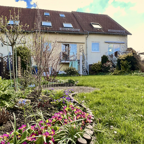 Top gepflegtes Reihenmittelhaus! Fernwärme, Energieklasse C! Platz für die ganze Familie!