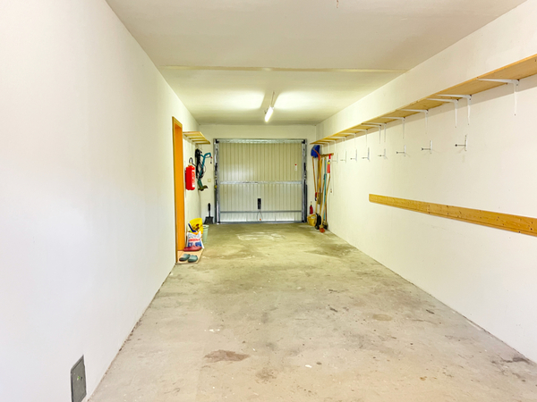 UG - Garage