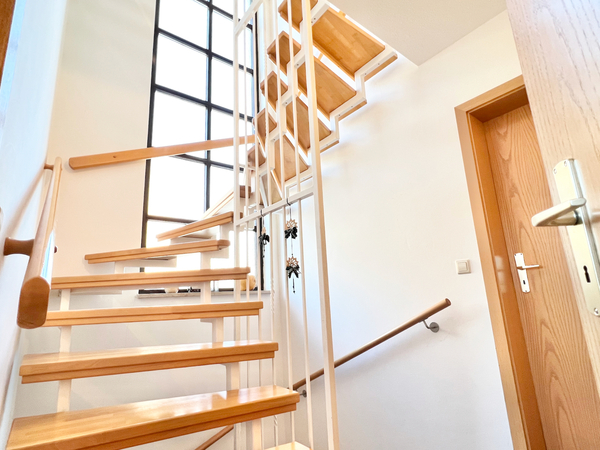Treppe ins DG