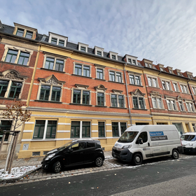 Vermietete 2-Zimmer-Wohnung mit Balkon im Hochparterre! Denkmalschutz!