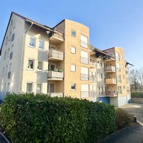 Gepflegte, vermietete 2-Raumwohnung mit Balkon + Stellplatz!