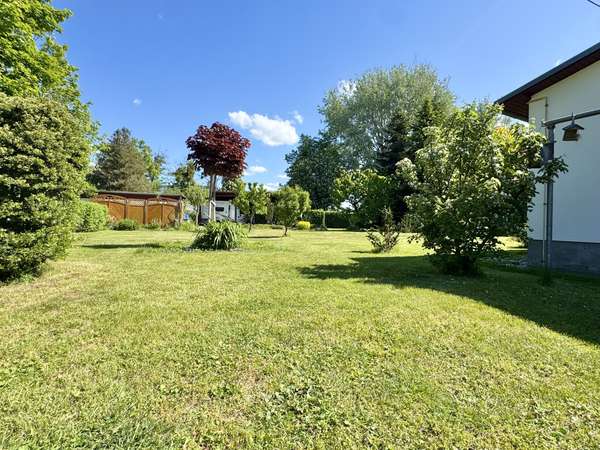 Eigene private Gartenfläche