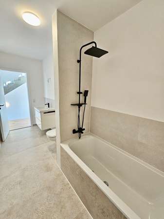 Badezimmer 1.OG
