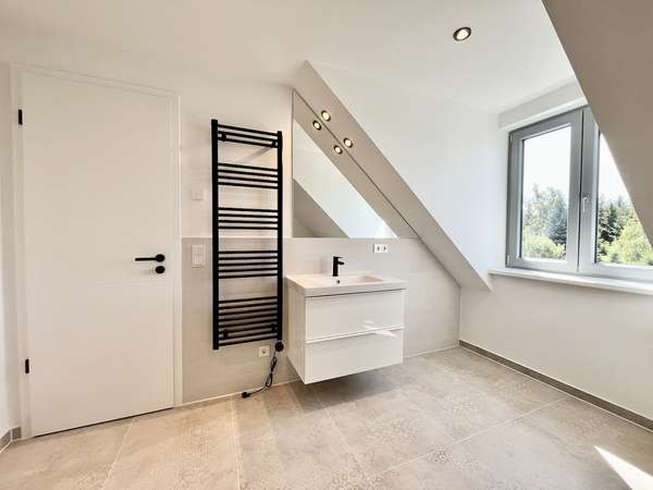 Badezimmer DG