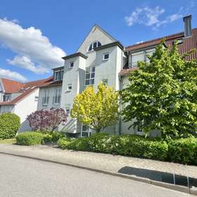 Solide vermietete 2-Zimmer-Wohnung in ruhiger Lage! Balkon!