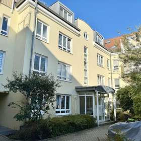 Tolle DG-Maisonette-Wohnung mit Dachterrasse, BLK und TG-Stellplatz!