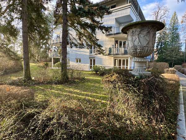 Blick auf den eigenen Gartenanteil