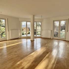 Bezugsfreie 3-Zimmerwohnung! EBK! Terrasse! Garten! TG-Stellplatz!