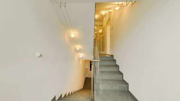Treppenhaus zum Obergeschoss