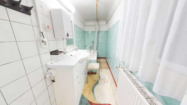 EG- Bad ausgehend vom Schlafzimmer