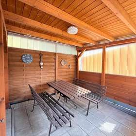 Überdachte Terrasse