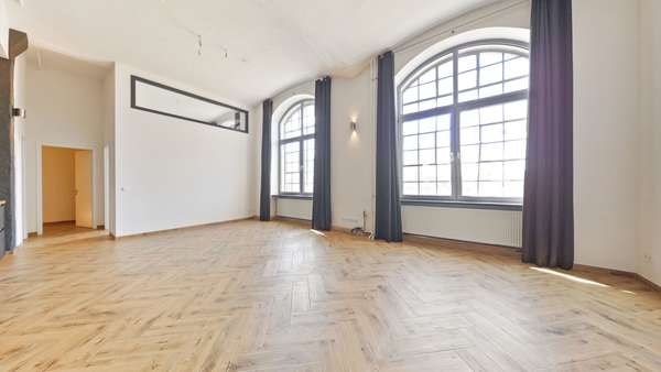 Loftstyle - Wohn- und Essbereich