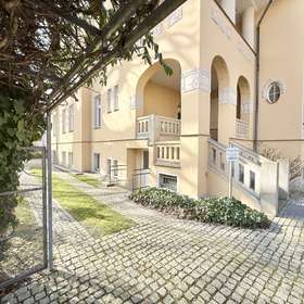 Einfahrt zum parkplatz