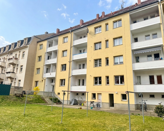 Rückwärtige Ansicht