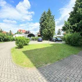 Außenparkplätze