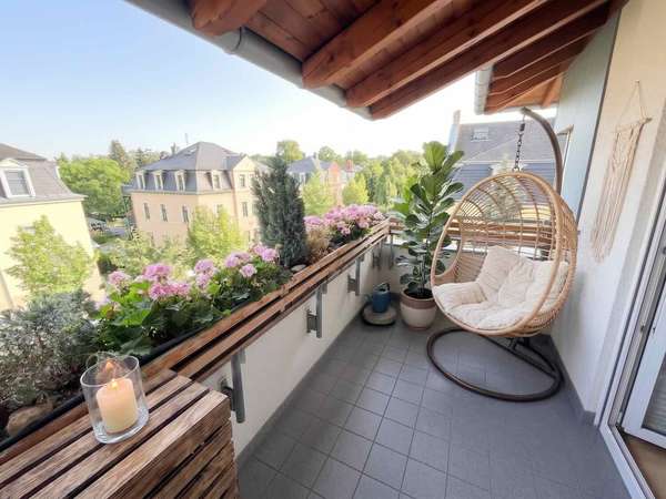 Balkon-Einrichtungsbeispiel