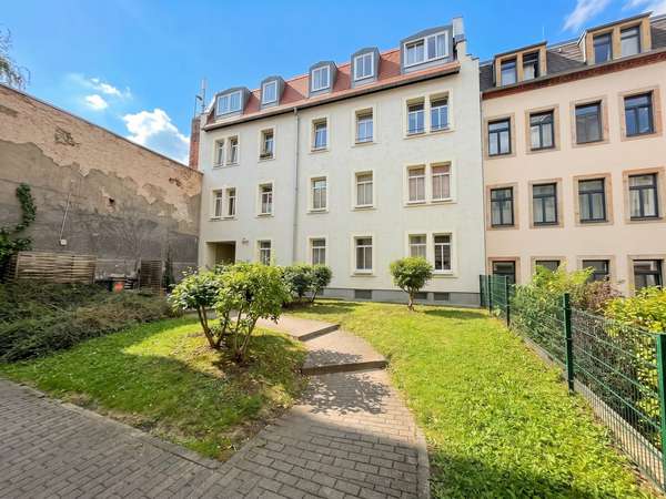 Zugang Hinterhaus