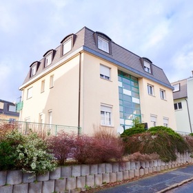 Eigennutz im schönen Radebeul! 3-Zimmer mit Balkon und TG-Stellplatz! Schnell beziehbar!